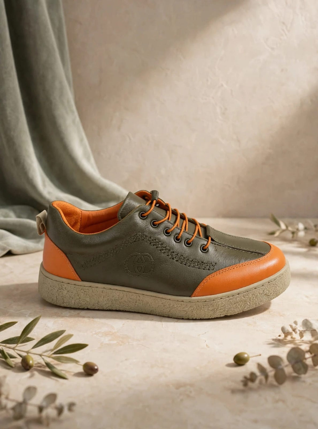 Lamazi Olive & Tan Low-Top Leather Sneakers