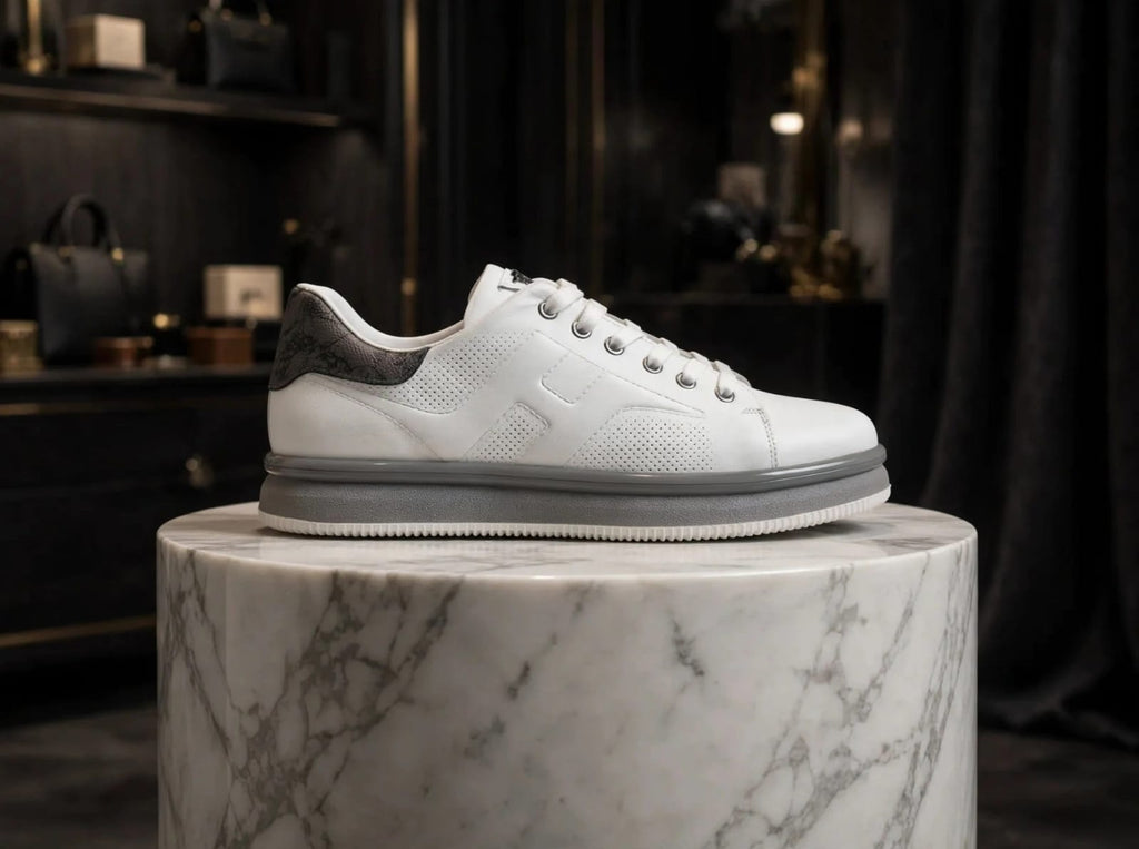 Voyager Sneaker