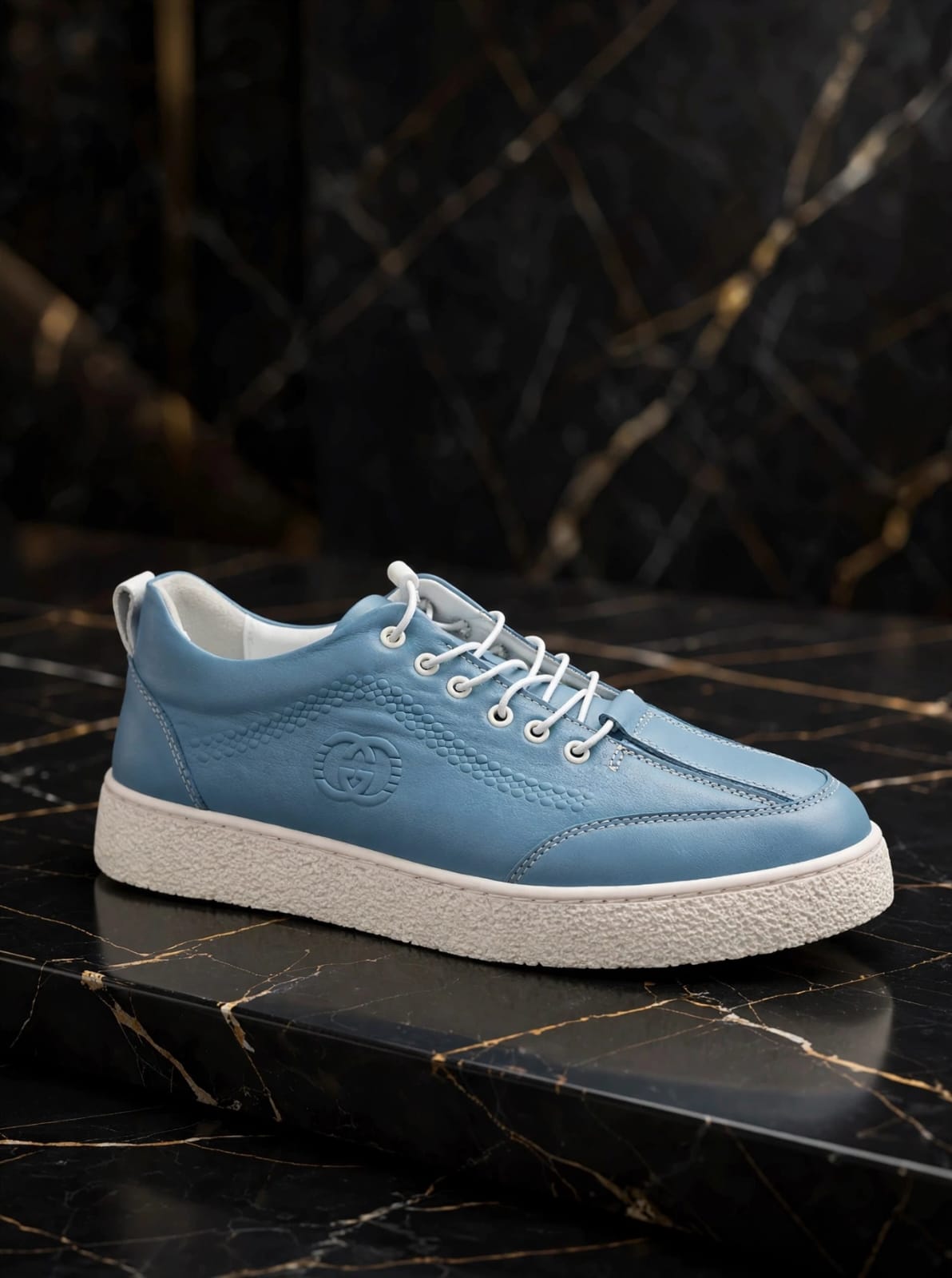 Lamazzi Sky-Blue Low-Top Leather Sneakers