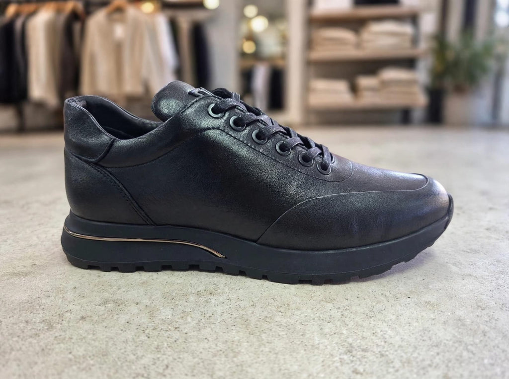 Black Leather Platform Sneaker