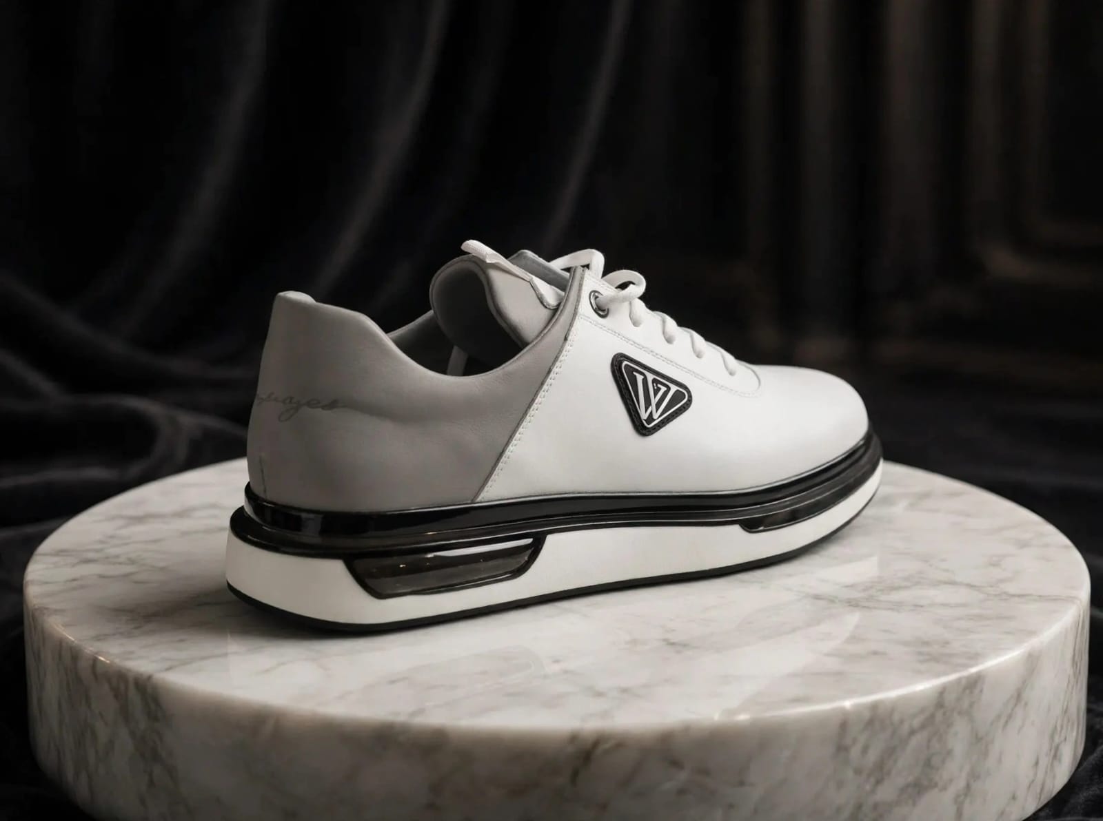 Voyager Luxe Triangle Sneaker - White/ Slate Grey