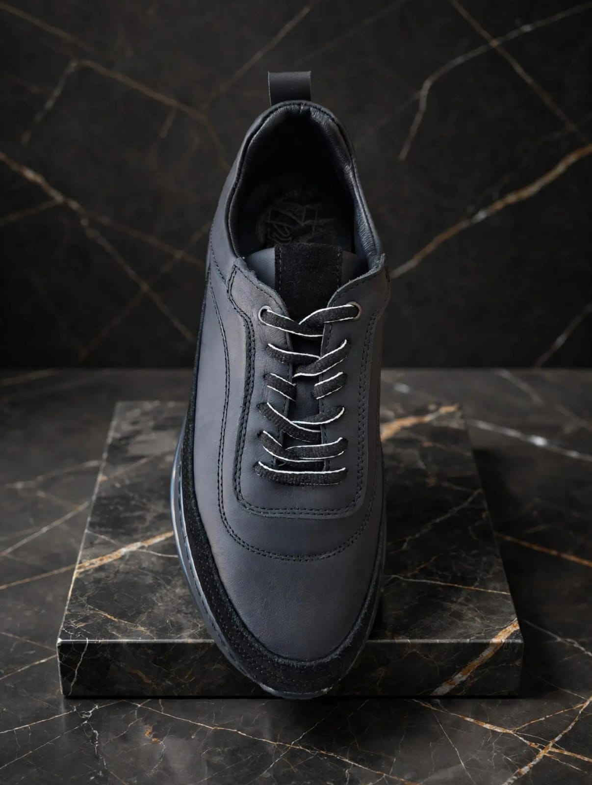 Miwano Leather Sneaker - Black